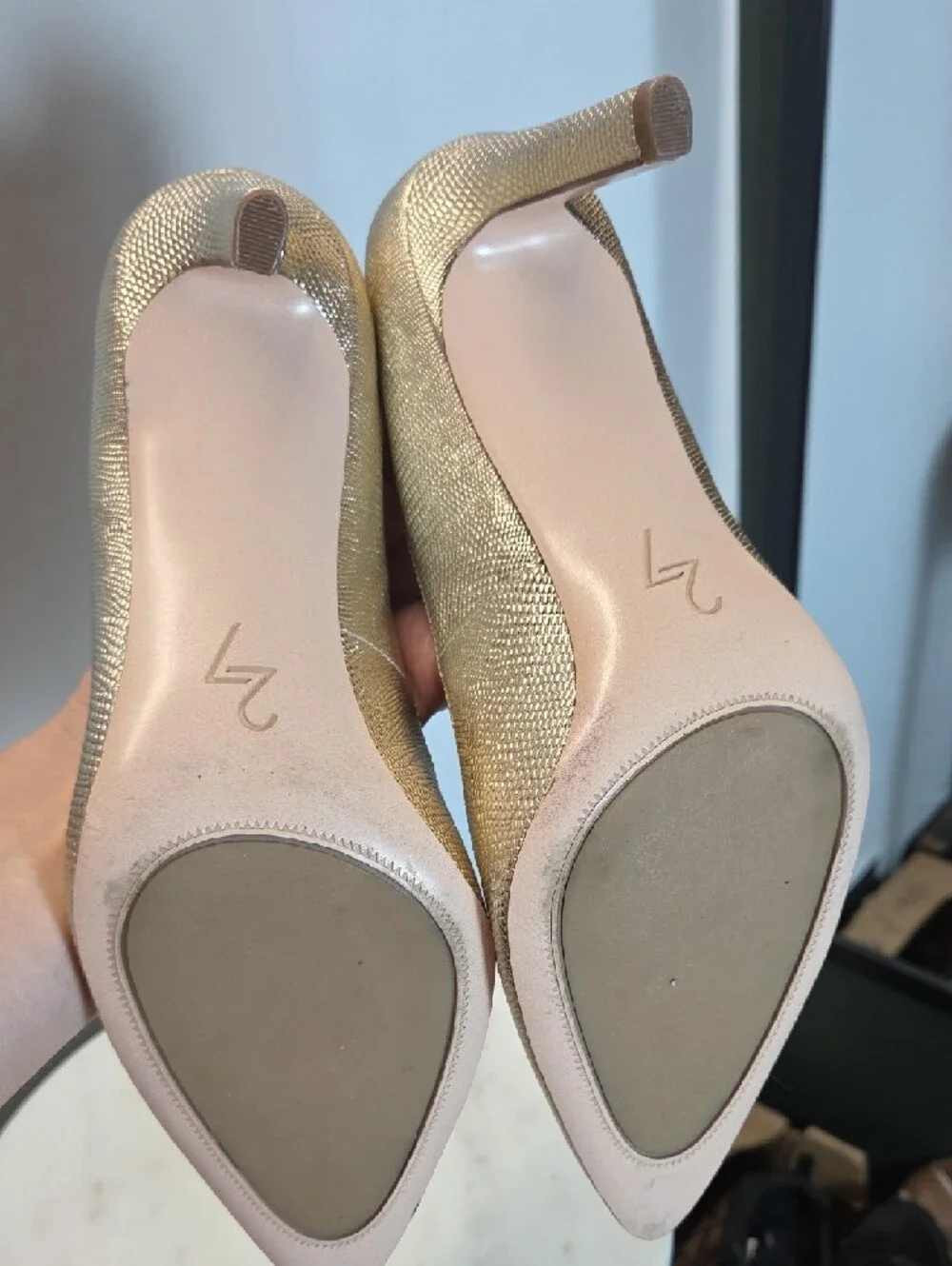 27 EDIT Metallic Leather Gold Pointed Toe Pumps Size 9.5